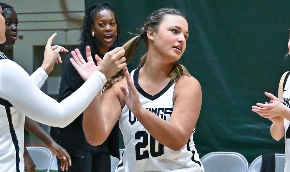 Women's Basketball Defeated at Fulton-Montgomery