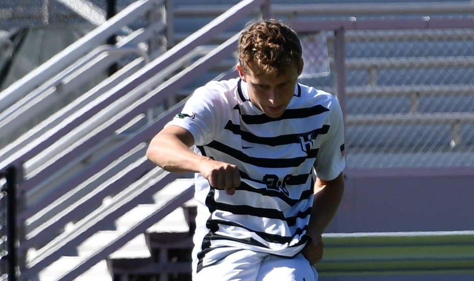 Men's Soccer Plays Well in Defeat to No. 9 Cayuga