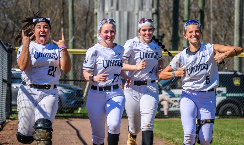 Softball Dominant in Sweep over Finger Lakes