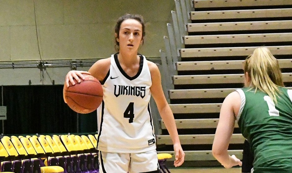 Women's Basketball Can't Overcome Early Deficit vs Herkimer