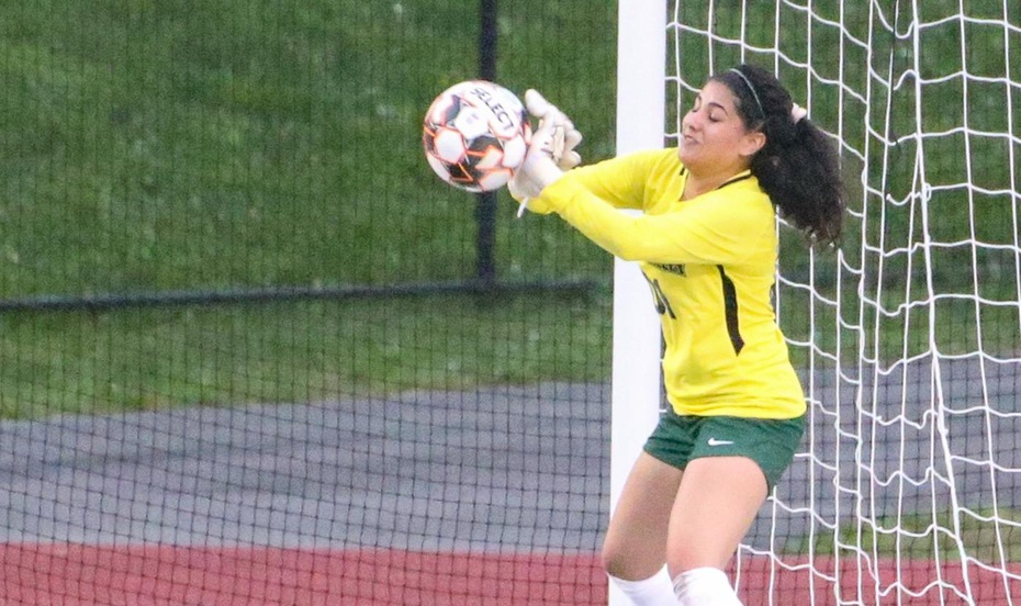 Women’s Soccer Defeated at Home by Broome